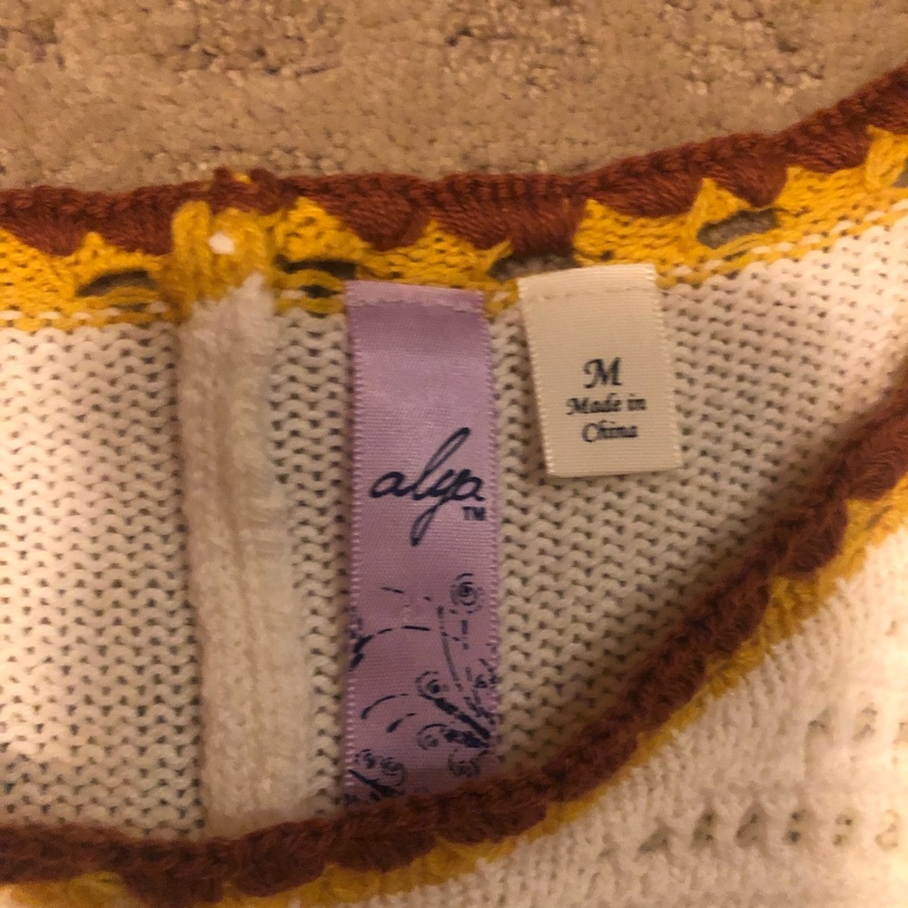 Knit Top! - Picture 4 of 5